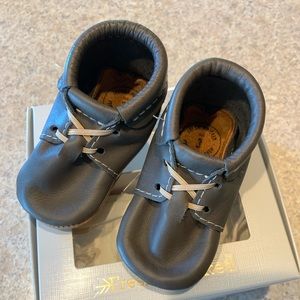 Freshly Picked Size 3 Oxford moccasins